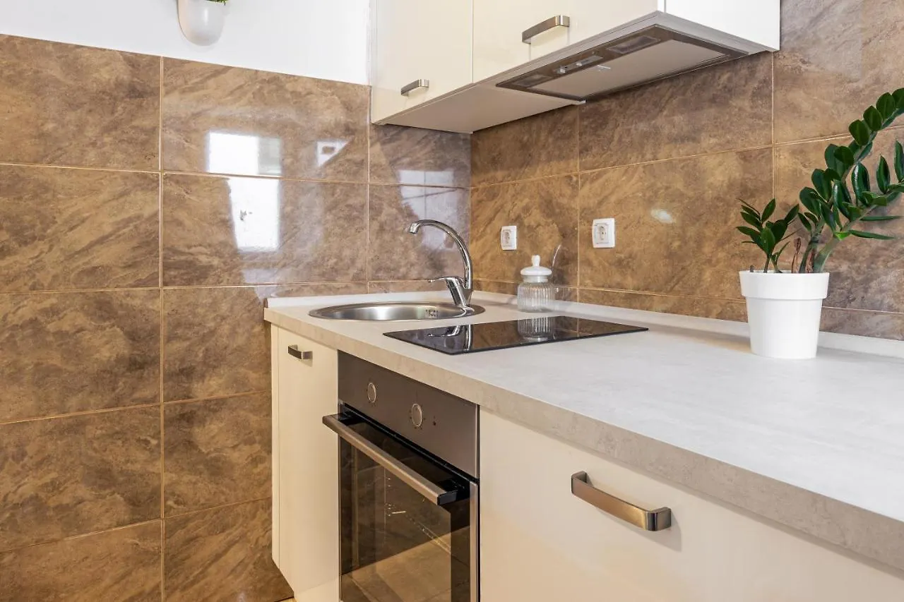 Stone Apartment In Center Kastela Croatia