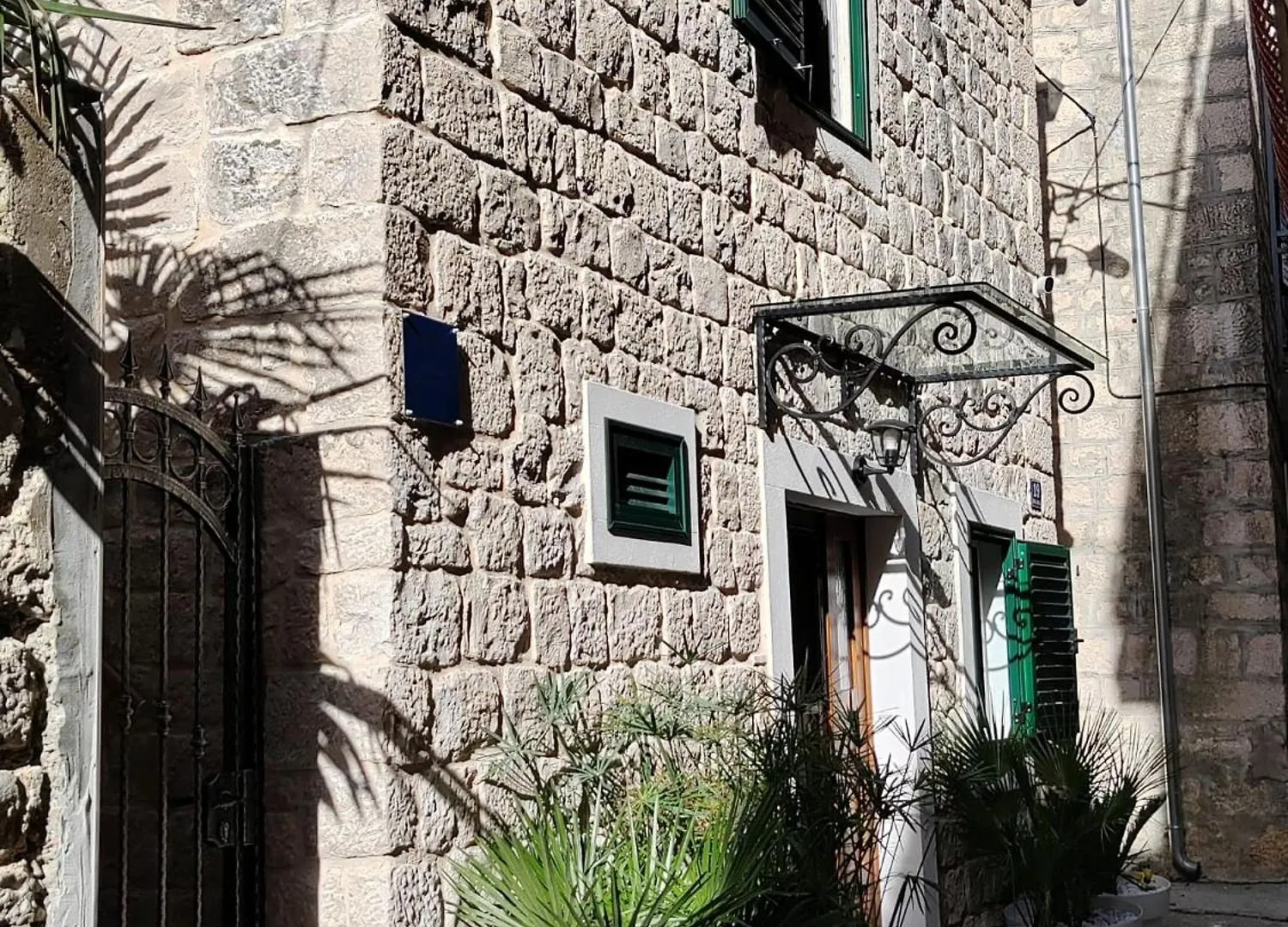 Stone Apartment In Center Kastela 0*,  Croatia