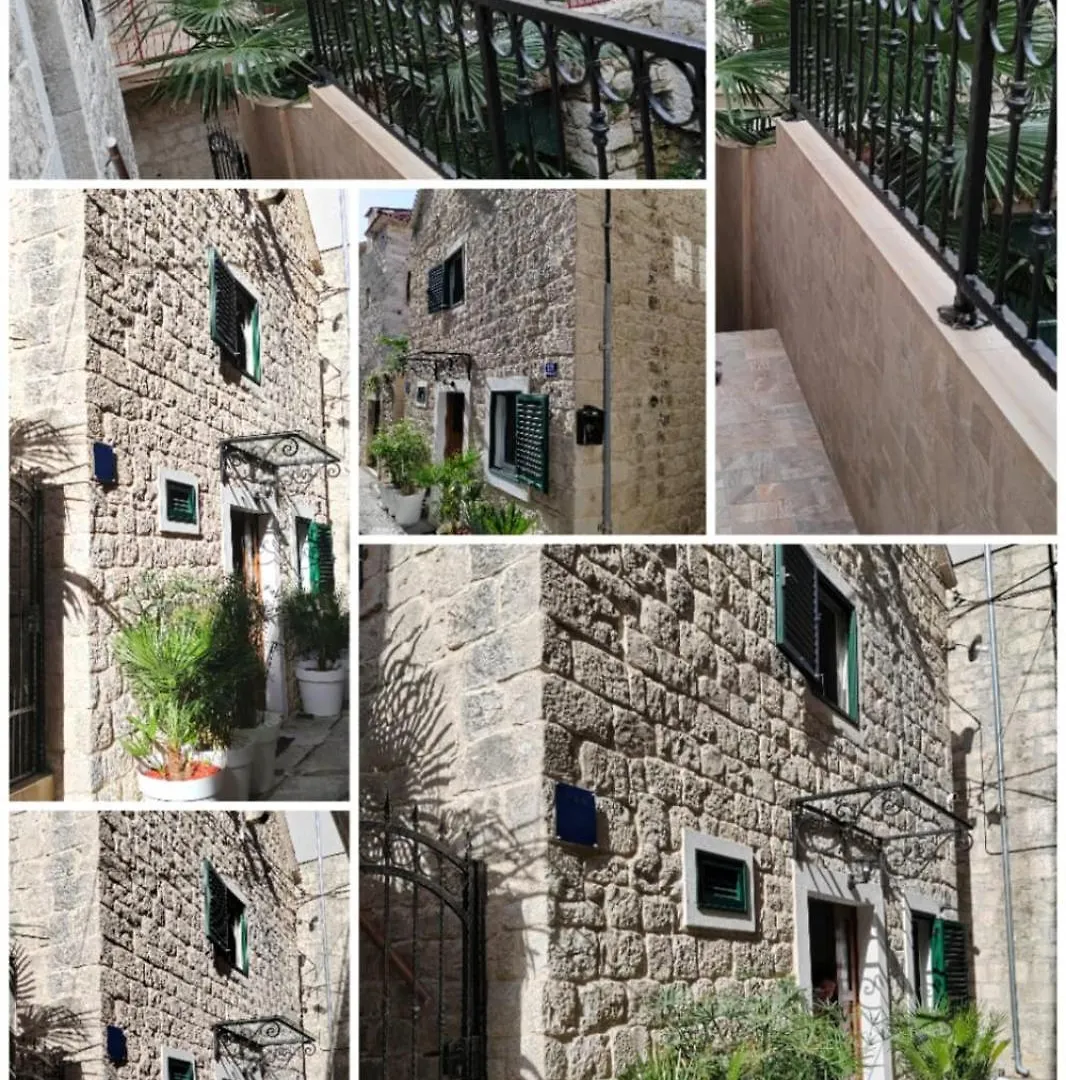Stone Apartment In Center Kaštela Chorvatsko